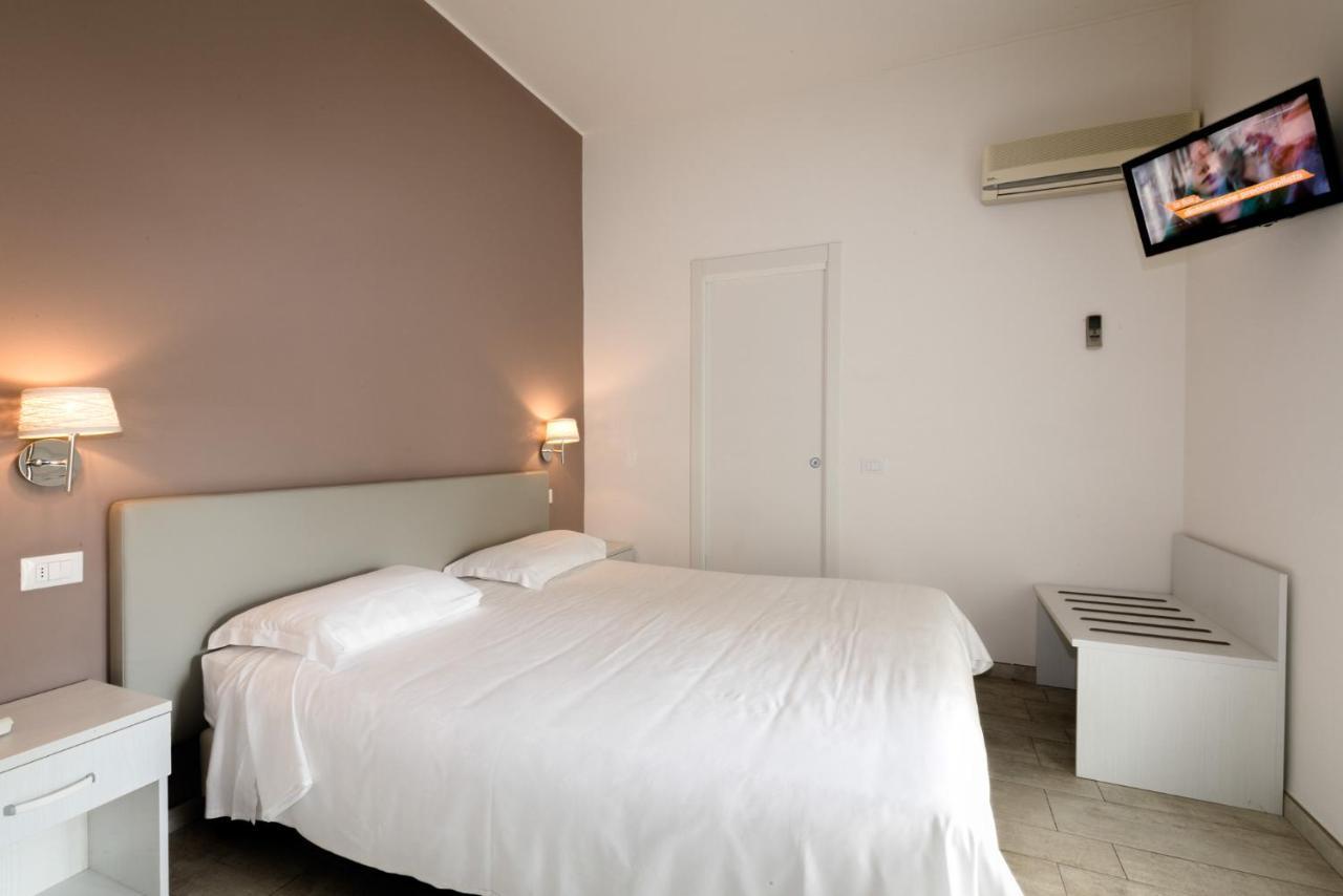 Hotel Saviola 3*